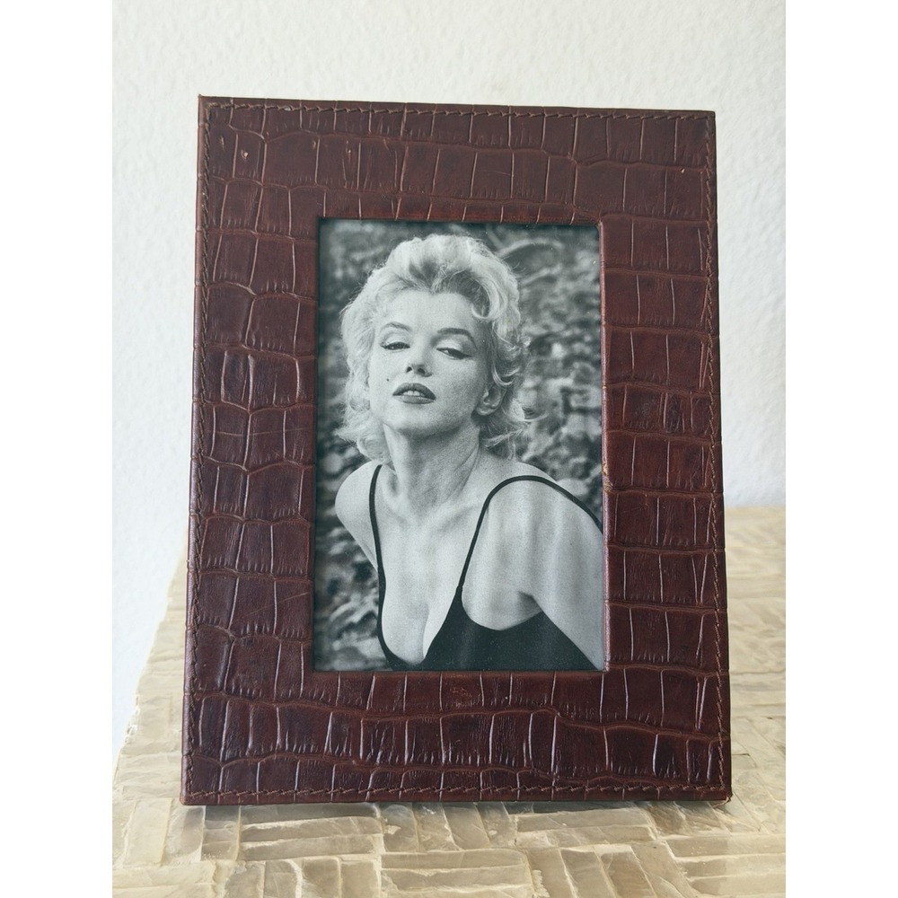Vintage Embossed Genuine Leather Photo Frame